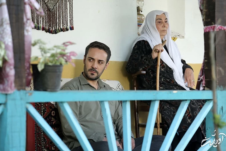 در کنار پروانه ها (9)